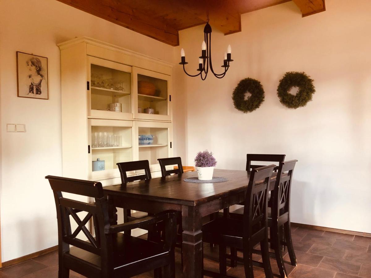 Roubenka Adel Villa Vrchlabí Dış mekan fotoğraf